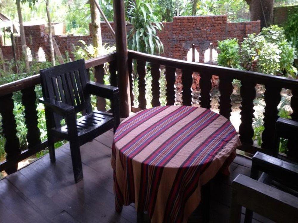 Prince Otel Mrauk-oo Dış mekan fotoğraf