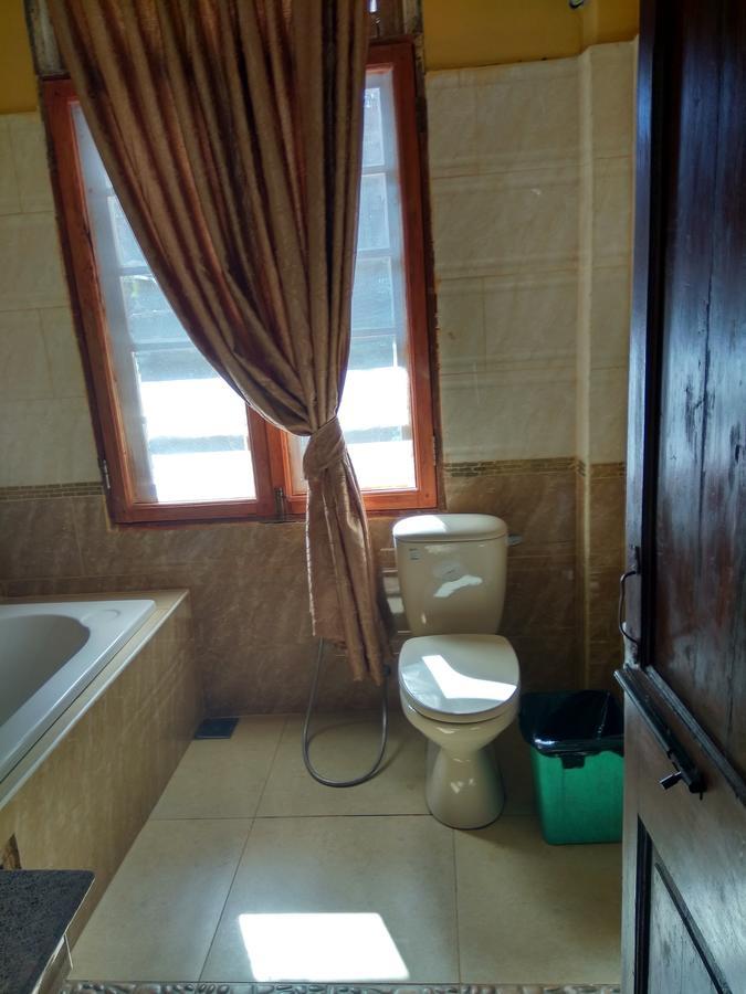 Prince Otel Mrauk-oo Dış mekan fotoğraf